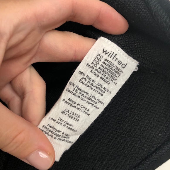 ARITZIA Wilfred Black dress - Picture 5 of 8